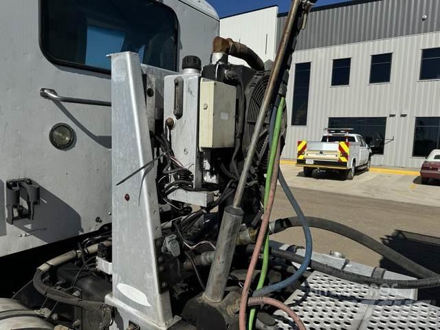 Kenworth T880 其他