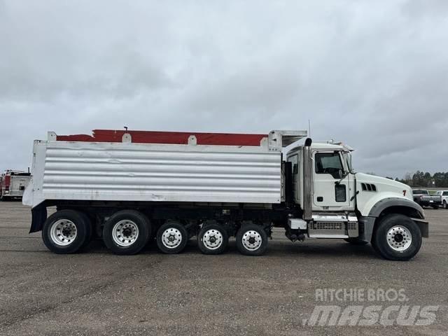 Mack GRANITE 其他
