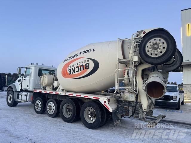 Mack GRANITE 其他