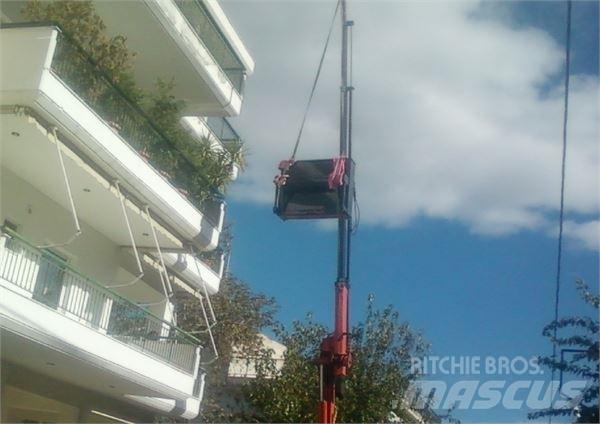 Ferrari  卡車裝載高空作業車