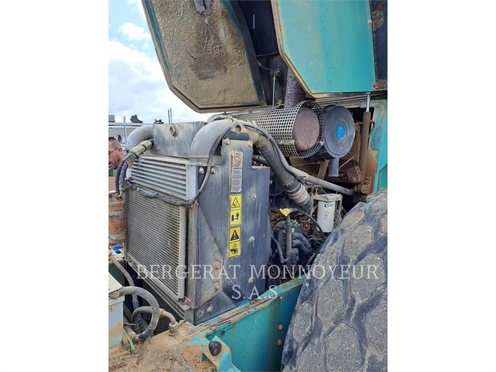 Ammann ASC130D 土壤壓實機