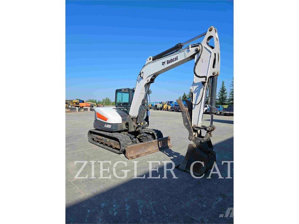 Bobcat E85 履帶式 挖土機/掘鑿機/挖掘機