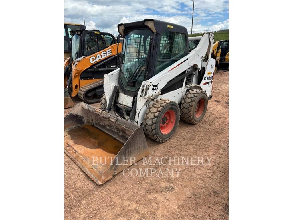 Bobcat S570 滑移轉向裝載機