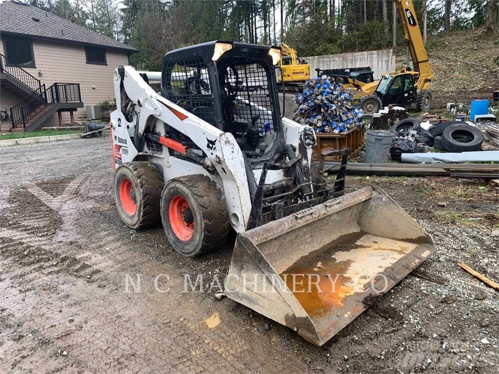Bobcat S650 滑移轉向裝載機
