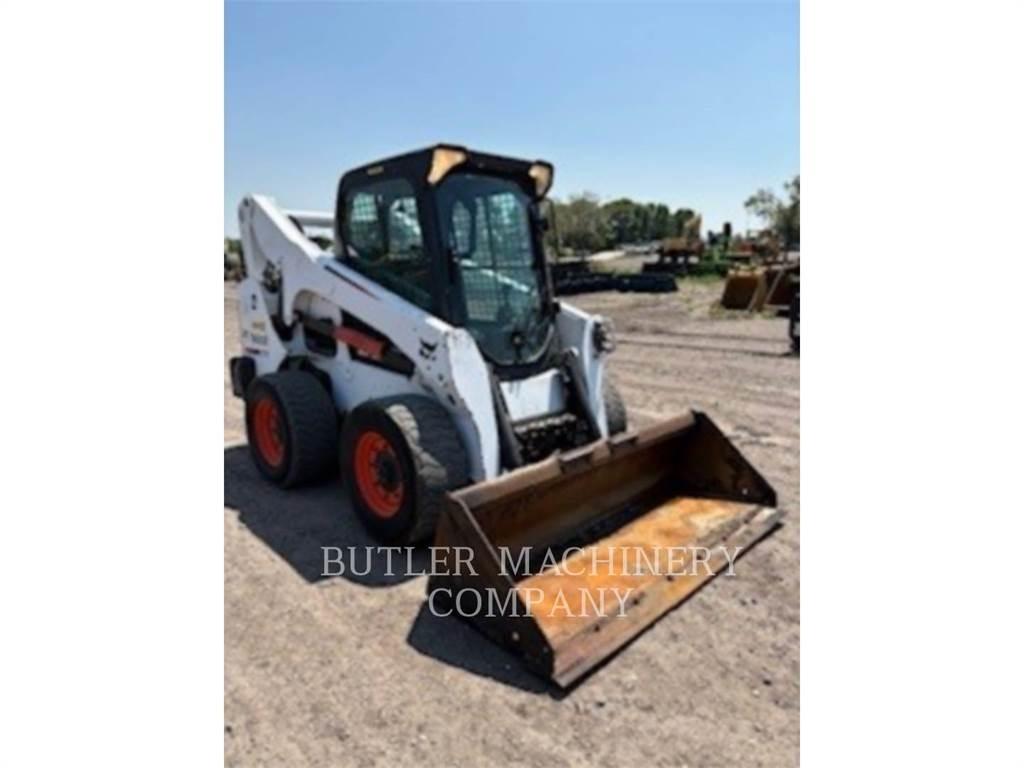 Bobcat S770 滑移轉向裝載機