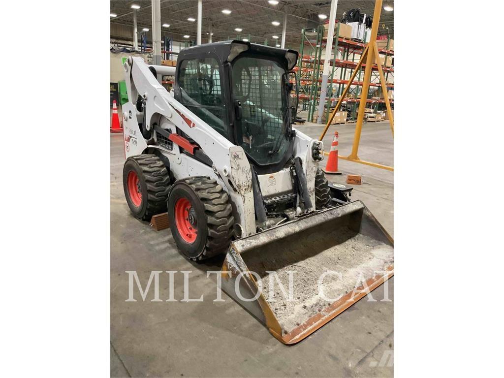 Bobcat S770 滑移轉向裝載機