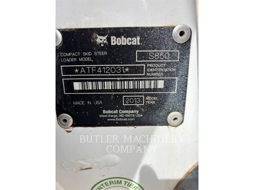 Bobcat S850 滑移轉向裝載機