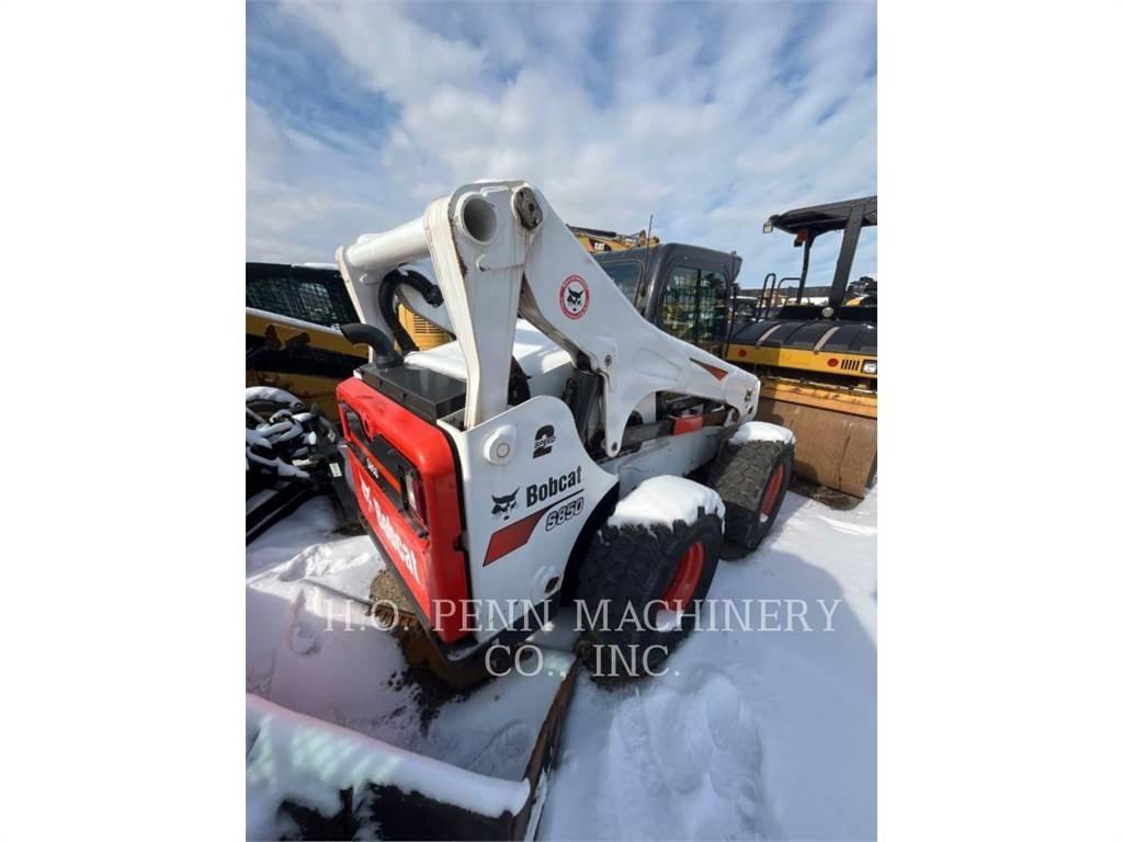 Bobcat S850 滑移轉向裝載機