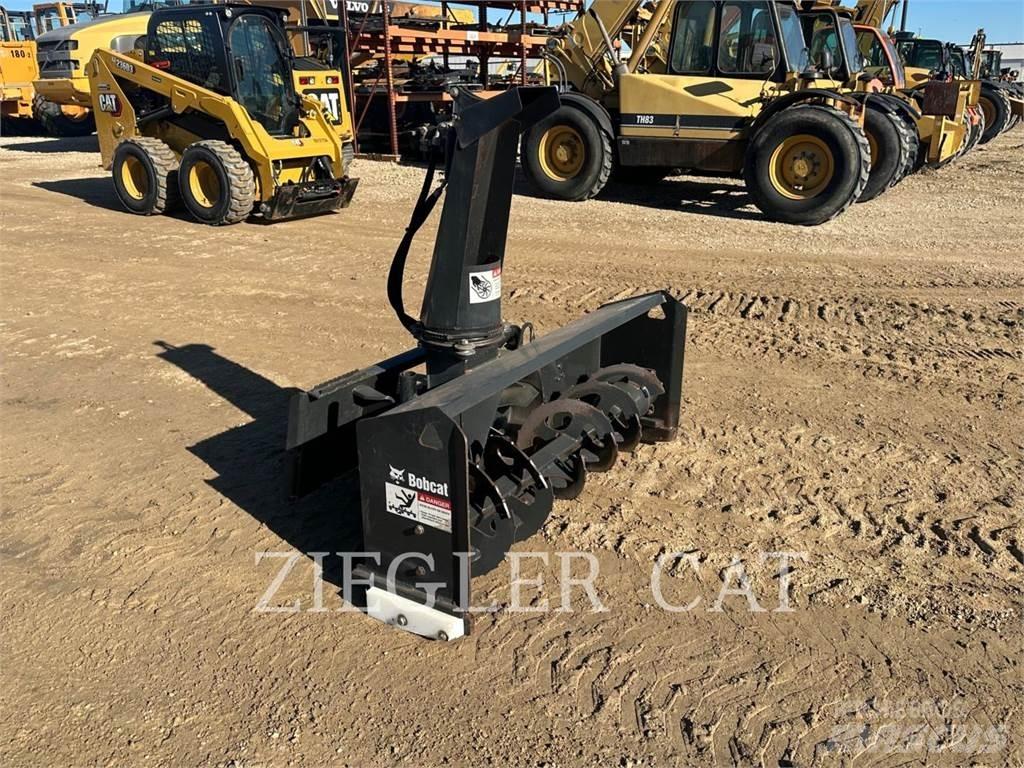 Bobcat SB200 滑移轉向裝載機