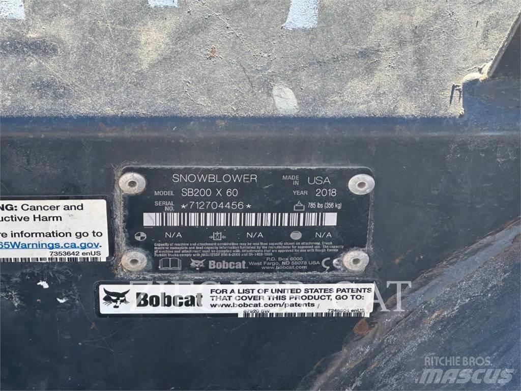 Bobcat SB200 滑移轉向裝載機