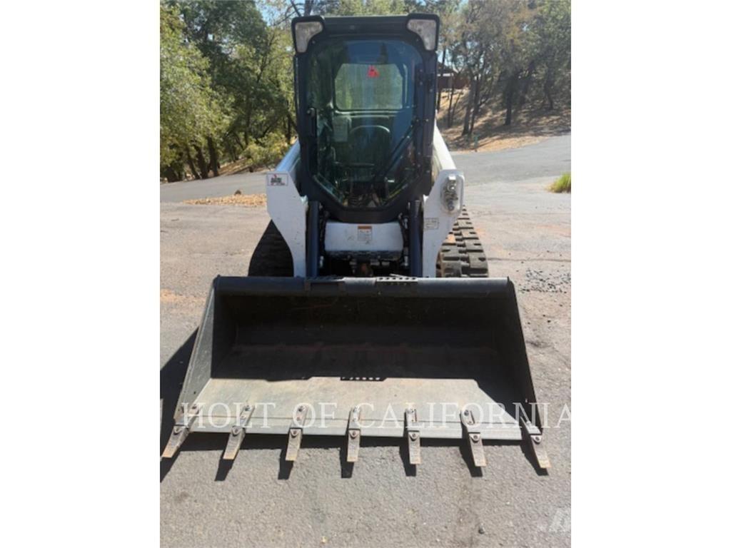 Bobcat T550 推土機