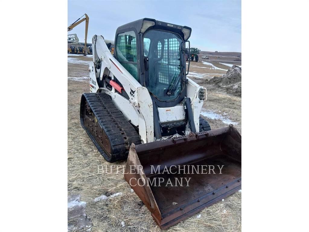 Bobcat T650 推土機
