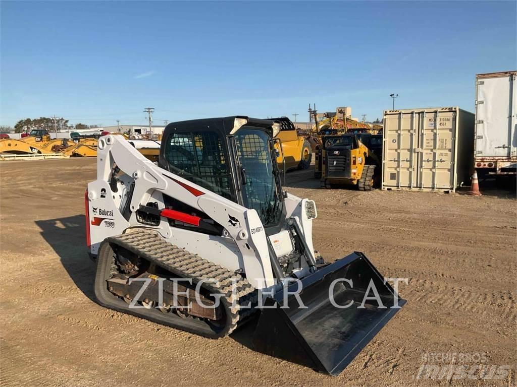 Bobcat T650 推土機
