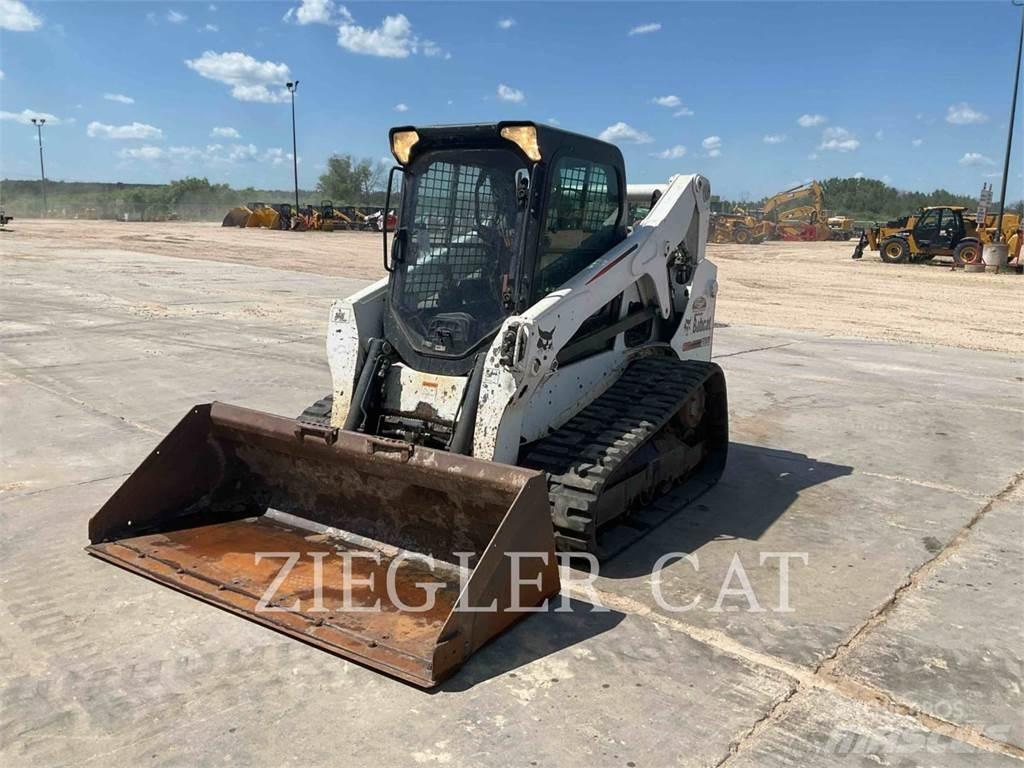 Bobcat T650 推土機