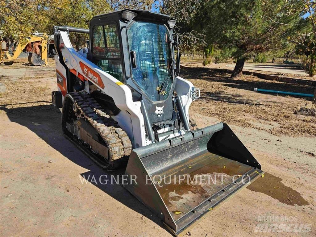 Bobcat T66 推土機
