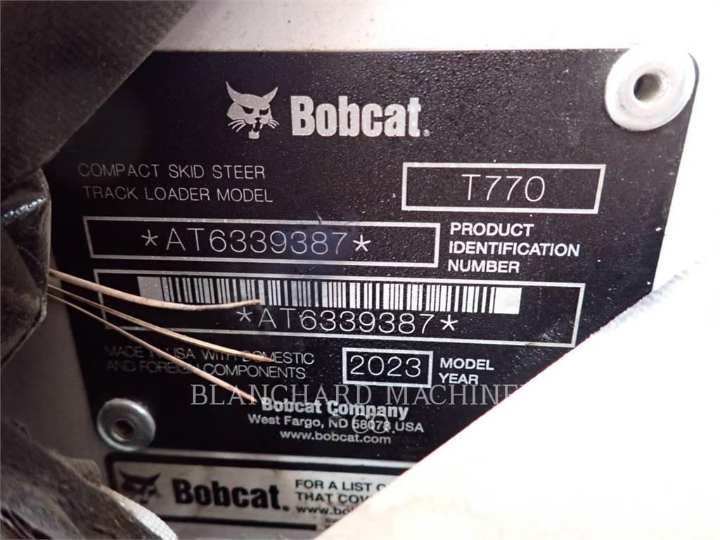 Bobcat T770 推土機