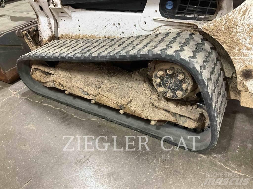Bobcat T770 推土機