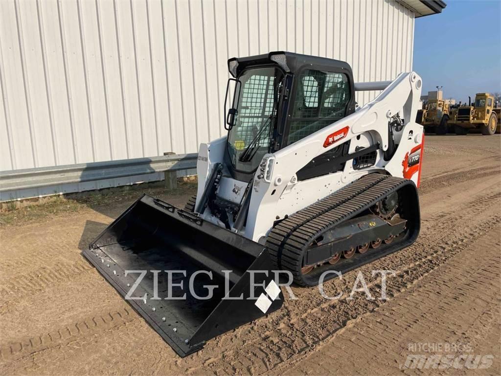 Bobcat T770 推土機