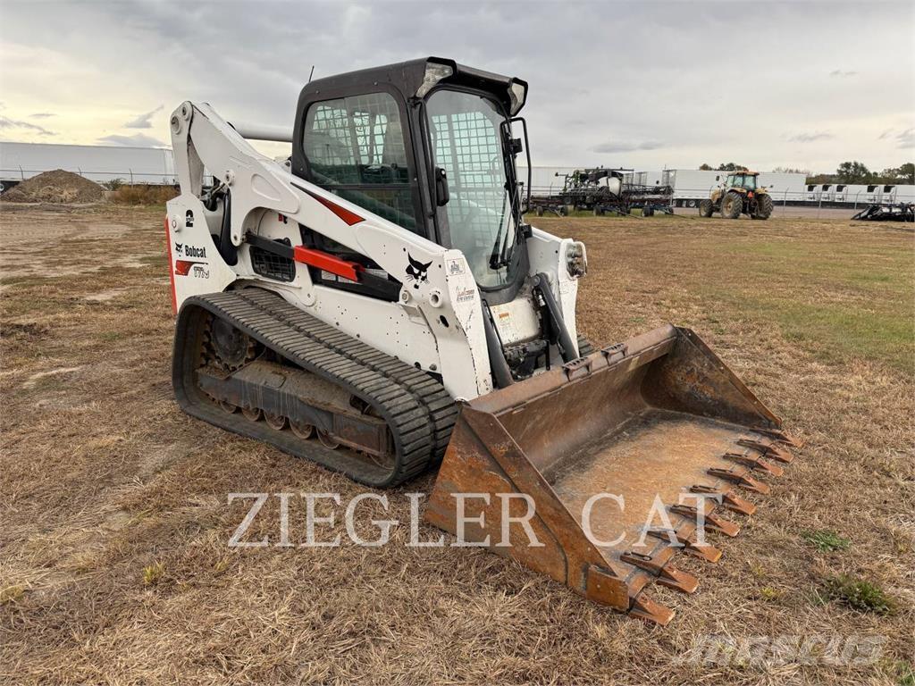 Bobcat T770 推土機
