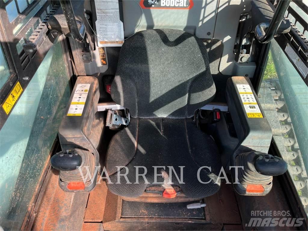 Bobcat T86 推土機