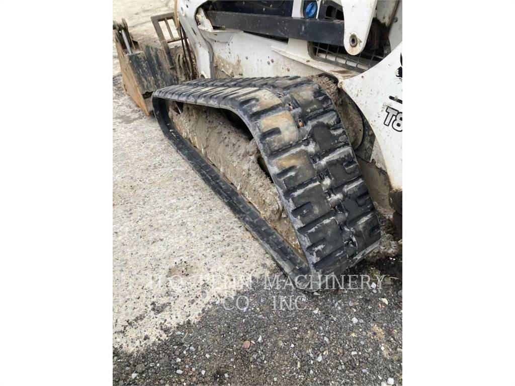 Bobcat T870 推土機