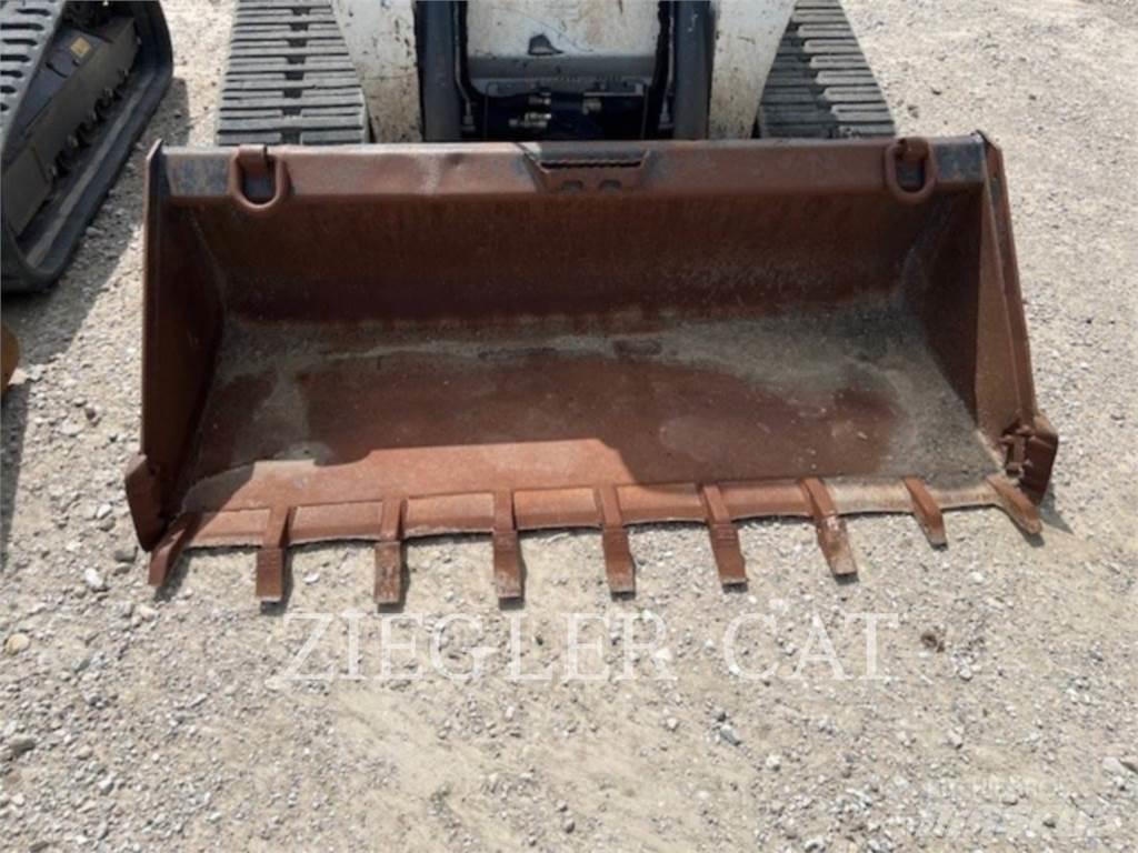 Bobcat T870 推土機
