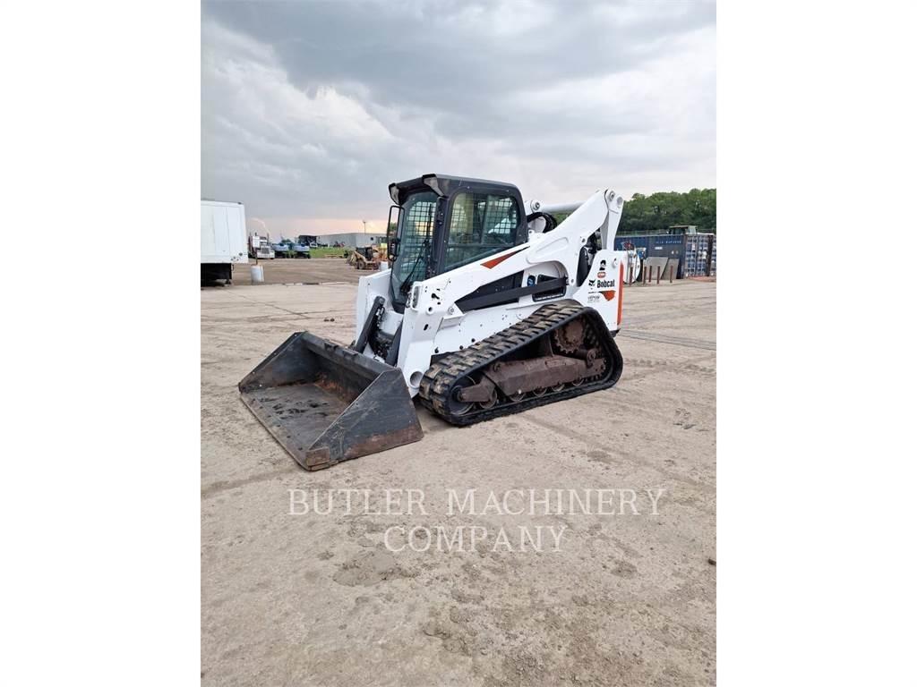 Bobcat T870 推土機