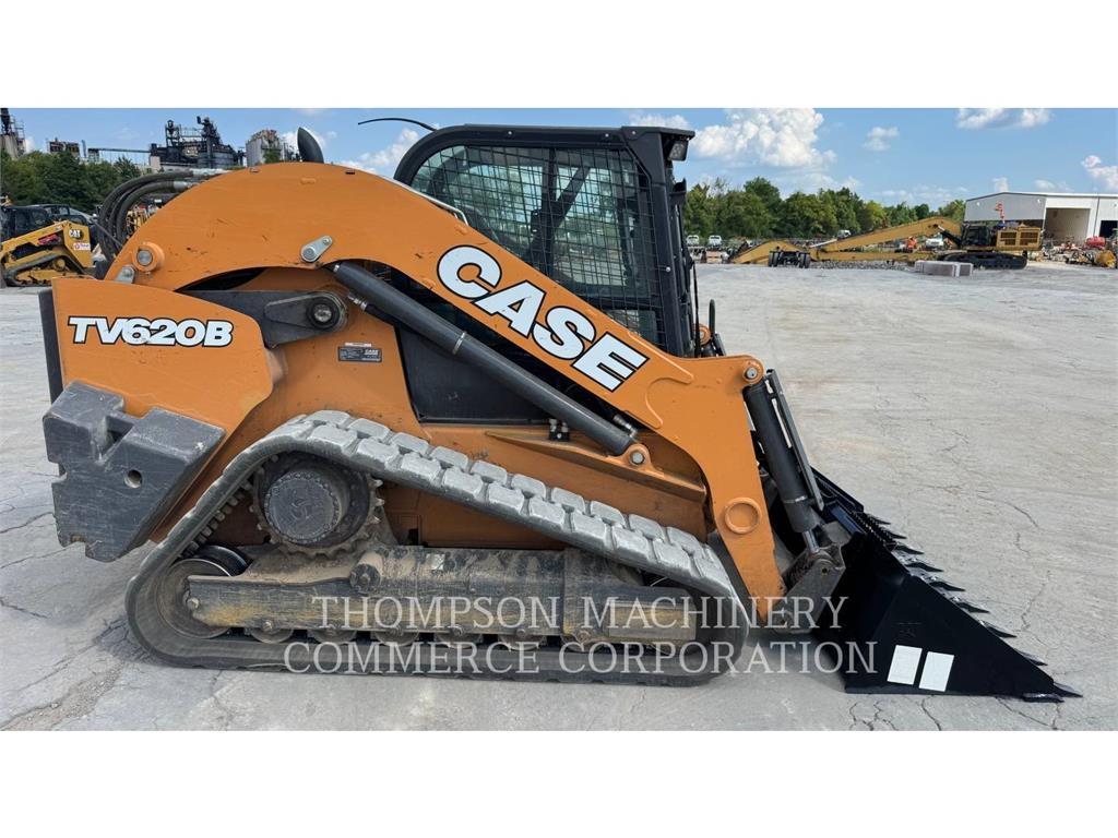 CASE TV260B 滑移轉向裝載機