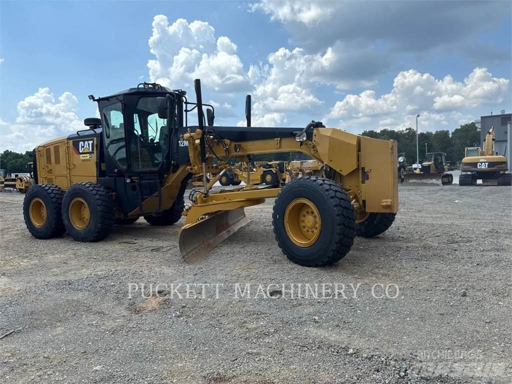 CAT 12 M3 平土機