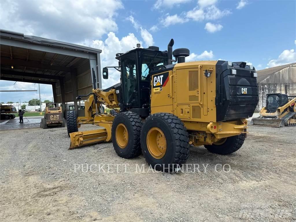 CAT 12 M3 平土機