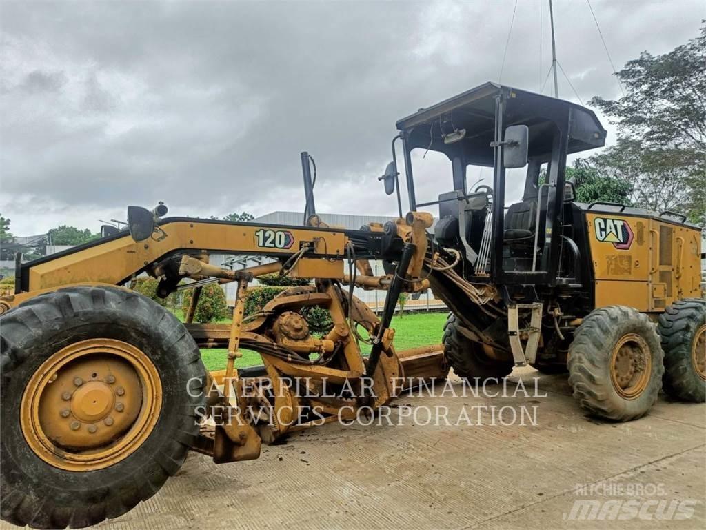 CAT 120-14 平土機