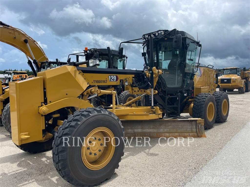 CAT 120 AWD CS 平土機