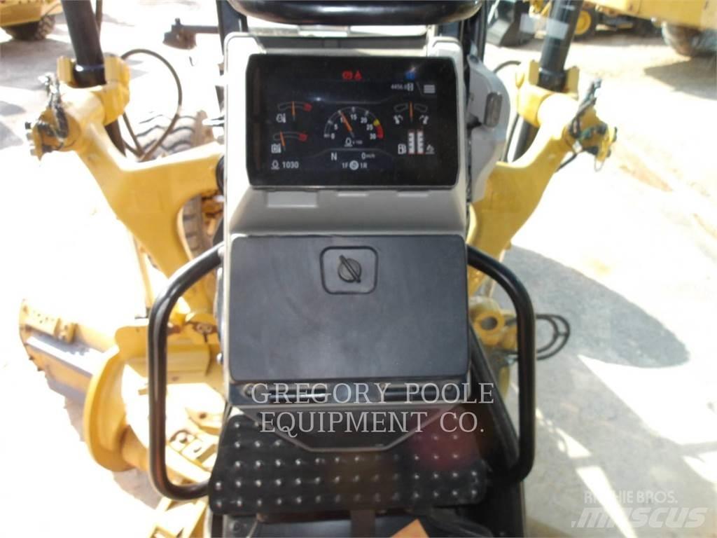 CAT 12014 平土機