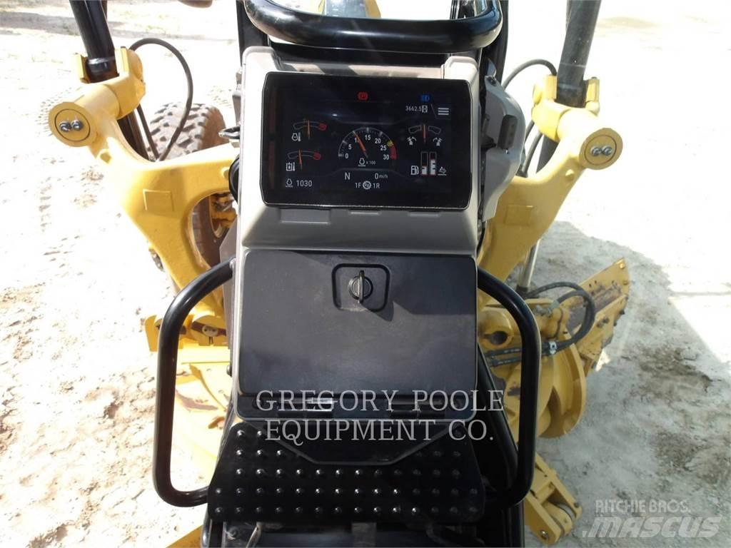 CAT 12014AWD 平土機
