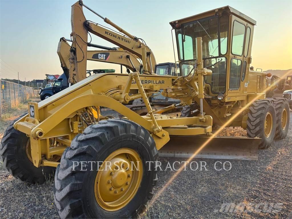CAT 120G 平土機