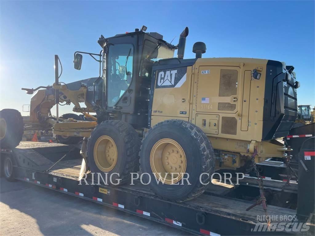 CAT 120M2T4 平土機