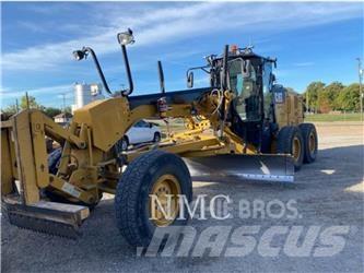 CAT 12M3 平土機