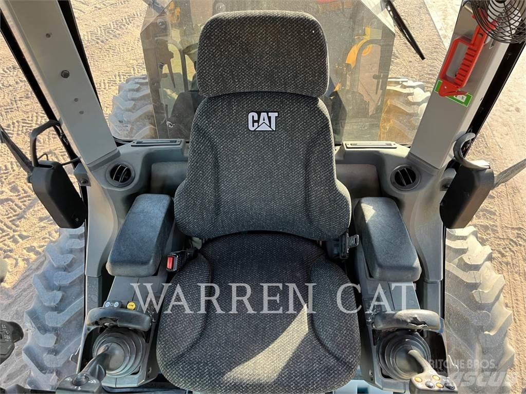 CAT 12M3 平土機