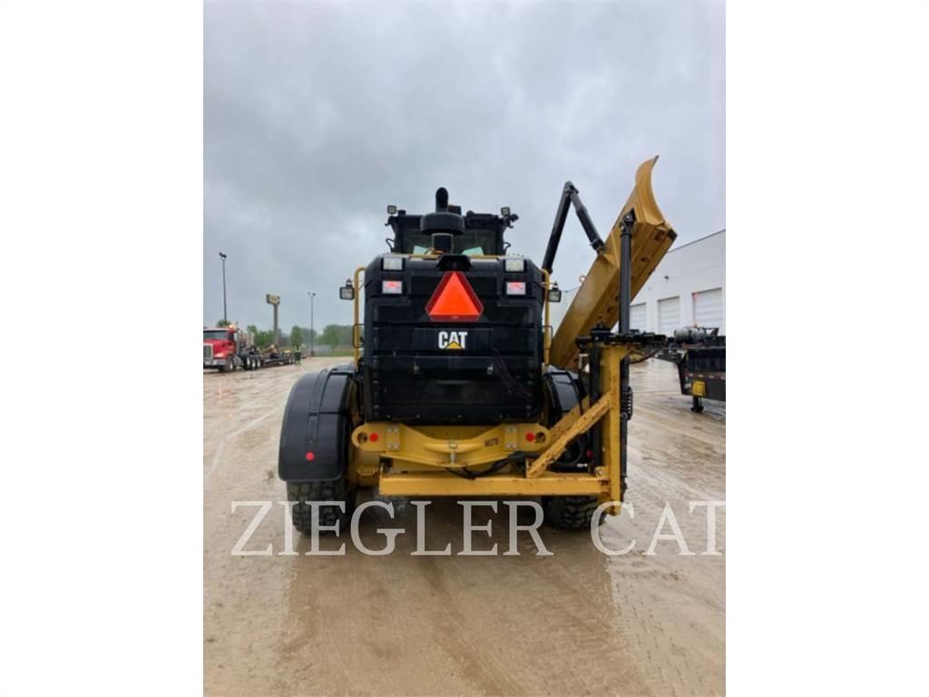 CAT 12M3 平土機