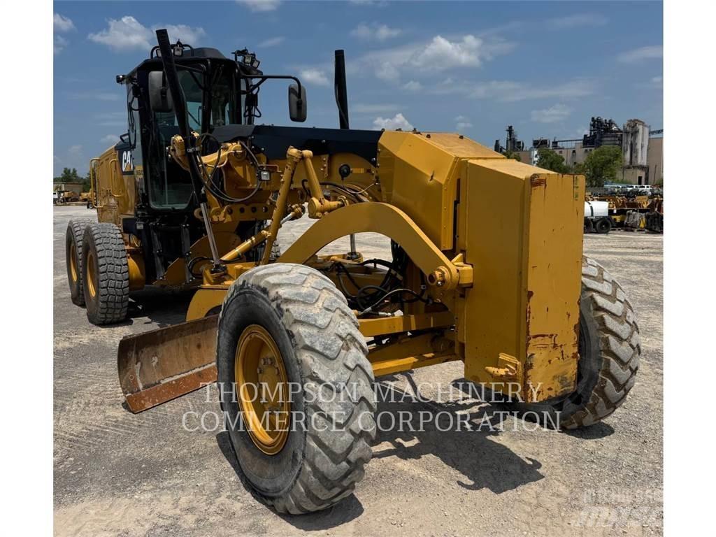 CAT 12M3 平土機