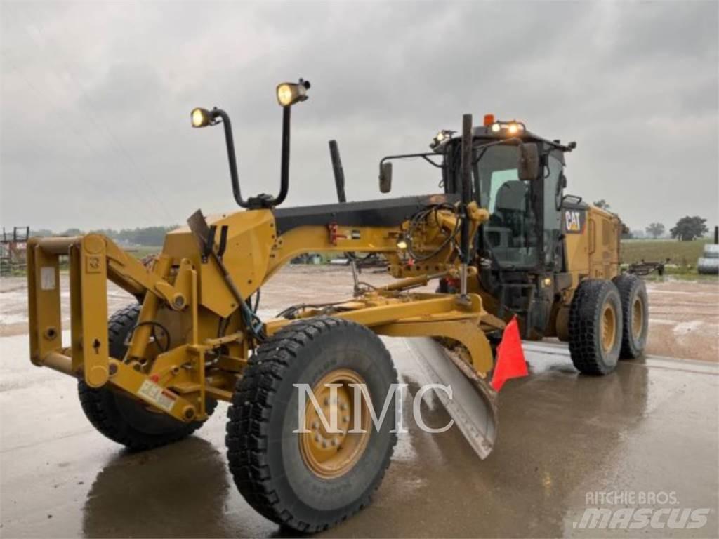 CAT 12M3 平土機