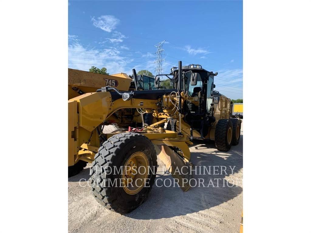 CAT 12M3 平土機