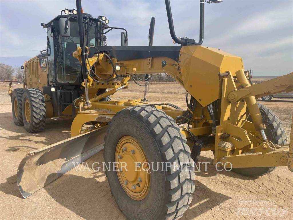 CAT 12M3 AWD 平土機