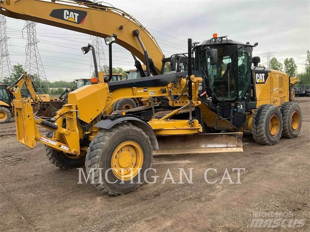 CAT 12M3 AWD 平土機