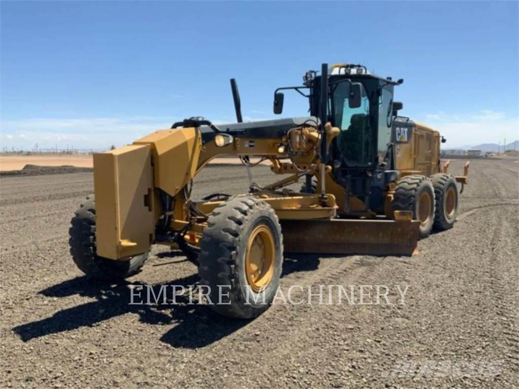 CAT 12M3 AWD 平土機
