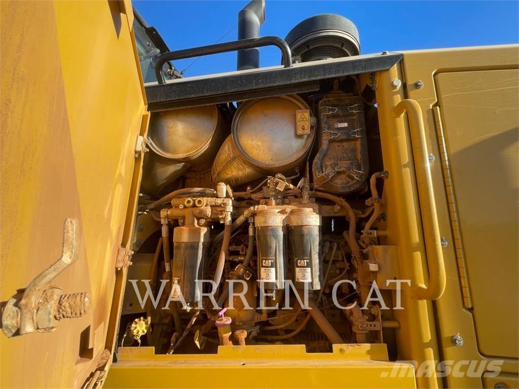 CAT 12M3 AWD 平土機