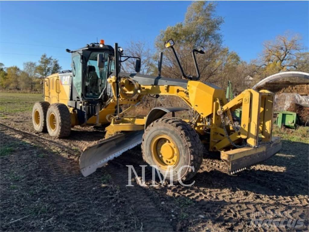 CAT 12M3AWD 平土機