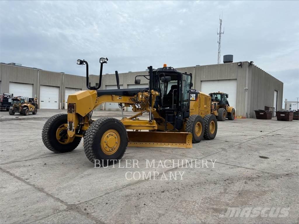 CAT 12M3AWD 平土機