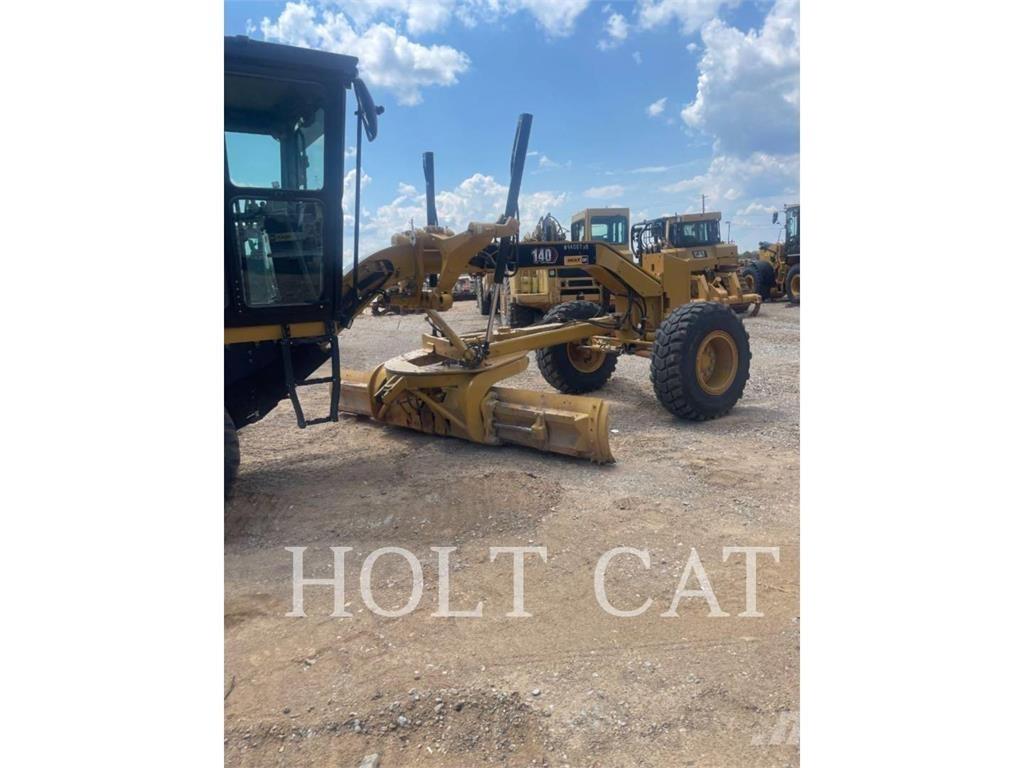 CAT 140 平土機