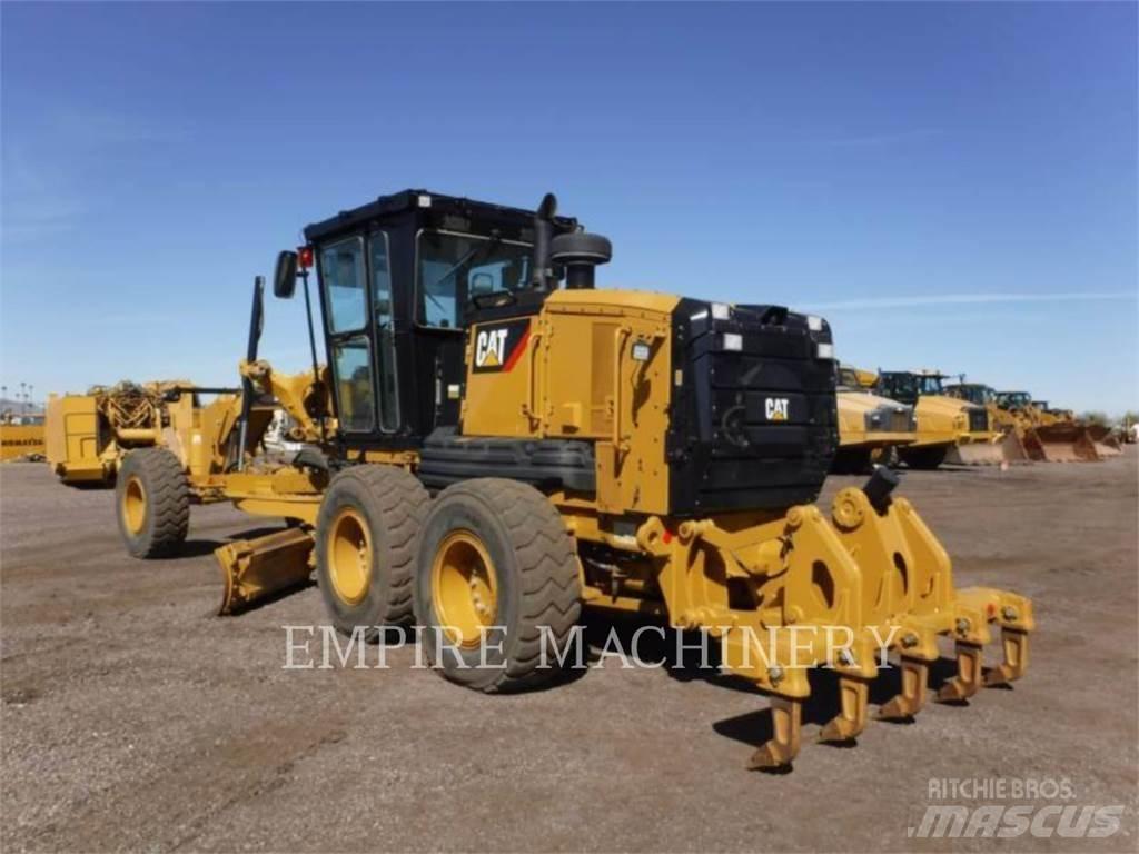 CAT 140-13 平土機